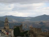 Vista de Ponferrada con el Castillo y la Basílica de la Encina
