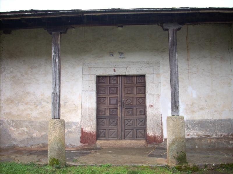 Pórtico Iglesia parroquial de La Campañana